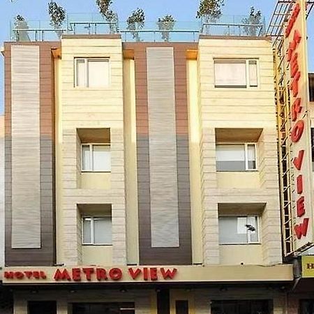 דלהי Hotel Metro View מראה חיצוני תמונה